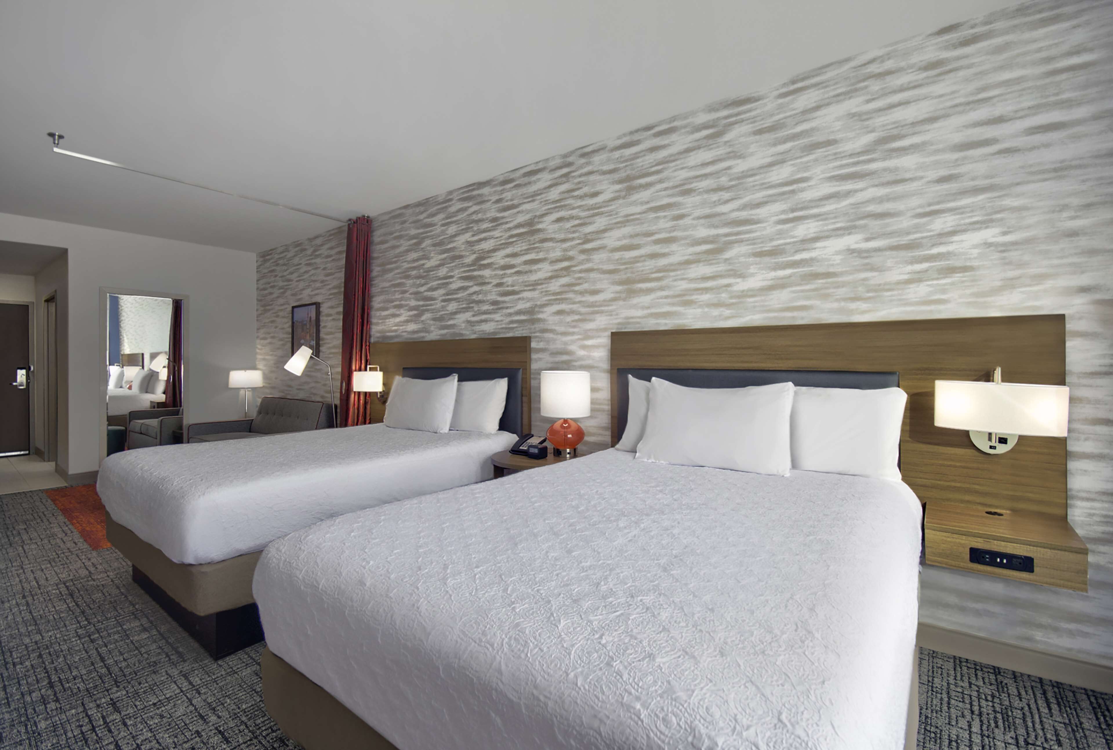 開放式客房, 2 張加大雙人床 | 遮光窗簾/窗簾、熨斗/熨衫板、床單