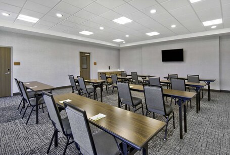 Home2 Suites By Hilton Whitestown Indianapolis NW - Image 31