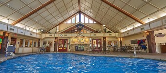 One Bedroom, Luxury Lodge, Branson, Missouri (2541797)