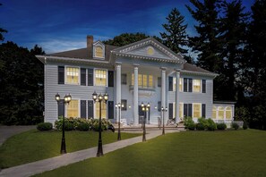 Façana frontal de l'allotjament