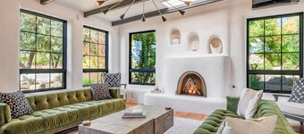 Gem Hacienda-Taos-Luxe Home-9 bedrooms-Sleeps 30-Book Now!