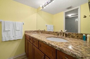 Photo non classée, 3 sur 32, bouton