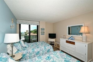 2 bedrooms, iron/ironing board, free WiFi