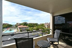 Immagine non classificata, 5 di 41, pulsante