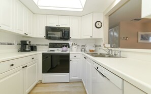 Imagen sin descripción, 4 de 26, botón