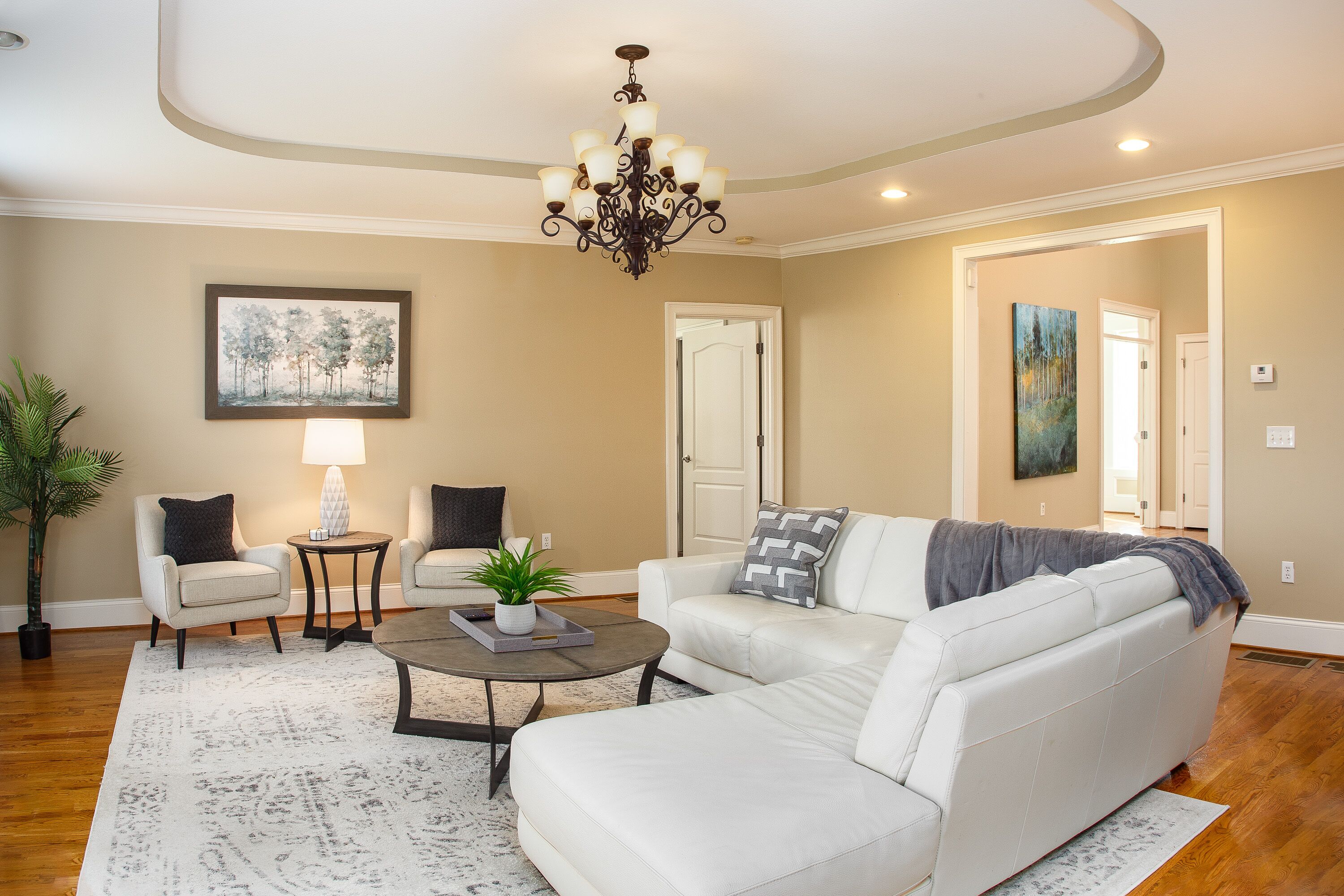 スマートテレビ、暖炉、テレビゲーム、Netflix