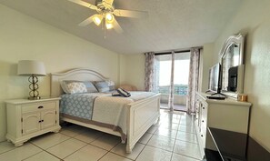 2 bedrooms, iron/ironing board, free WiFi - Anchorage 905 (Siesta Key)