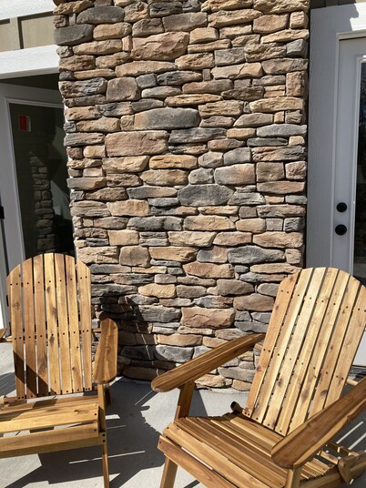 Serenity, Waterfront Mountain Retreat