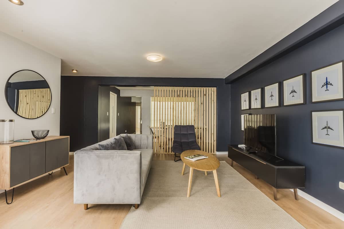 Apartment, 3 Bedrooms (203) | Living area