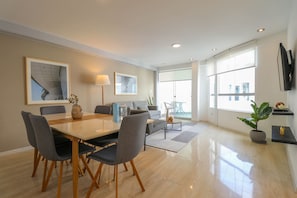 Apartment, 3 Schlafzimmer (302) | Esszimmer