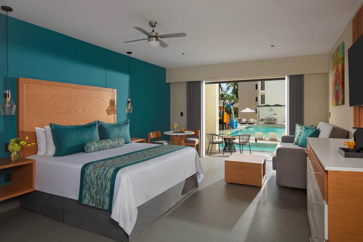 1 bedroom, minibar, in-room safe, individually decorated