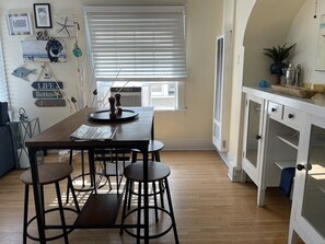 Dining - Hidden Treasure in Belmont Heights (Long Beach)