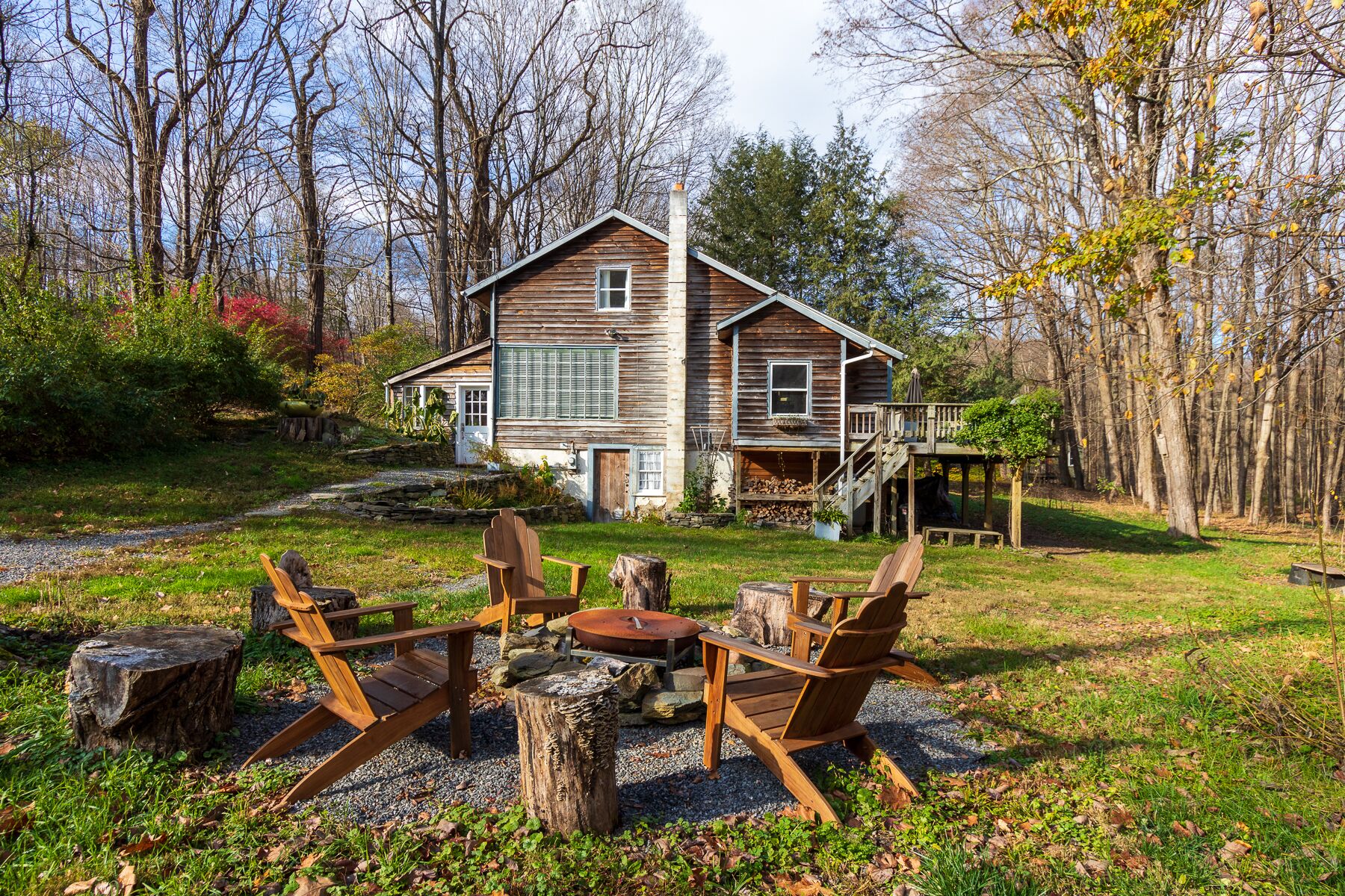 Cozy Cottage Retreat on Little Wappinger Creek with Spring Fed Swimming Pond