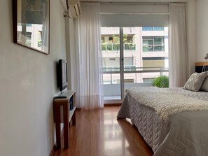 1 Schlafzimmer, Zimmersafe, Bügeleisen/Bügelbrett, kostenloses WLAN