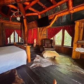 Deluxe-Ferienhütte | Allergikerbettwaren, individuell dekoriert, individuell eingerichtet