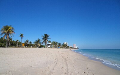 2 Bedroom Condo just steps from the beach