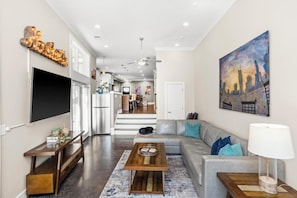 Smart TV, offices