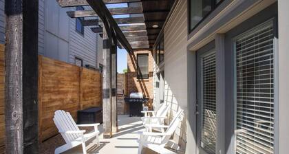 5-Star Music Row House-Walk Everywhere! Sleeps-12 Permit #2021036220