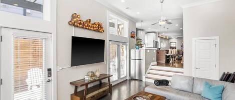 TV connectée, espaces bureaux