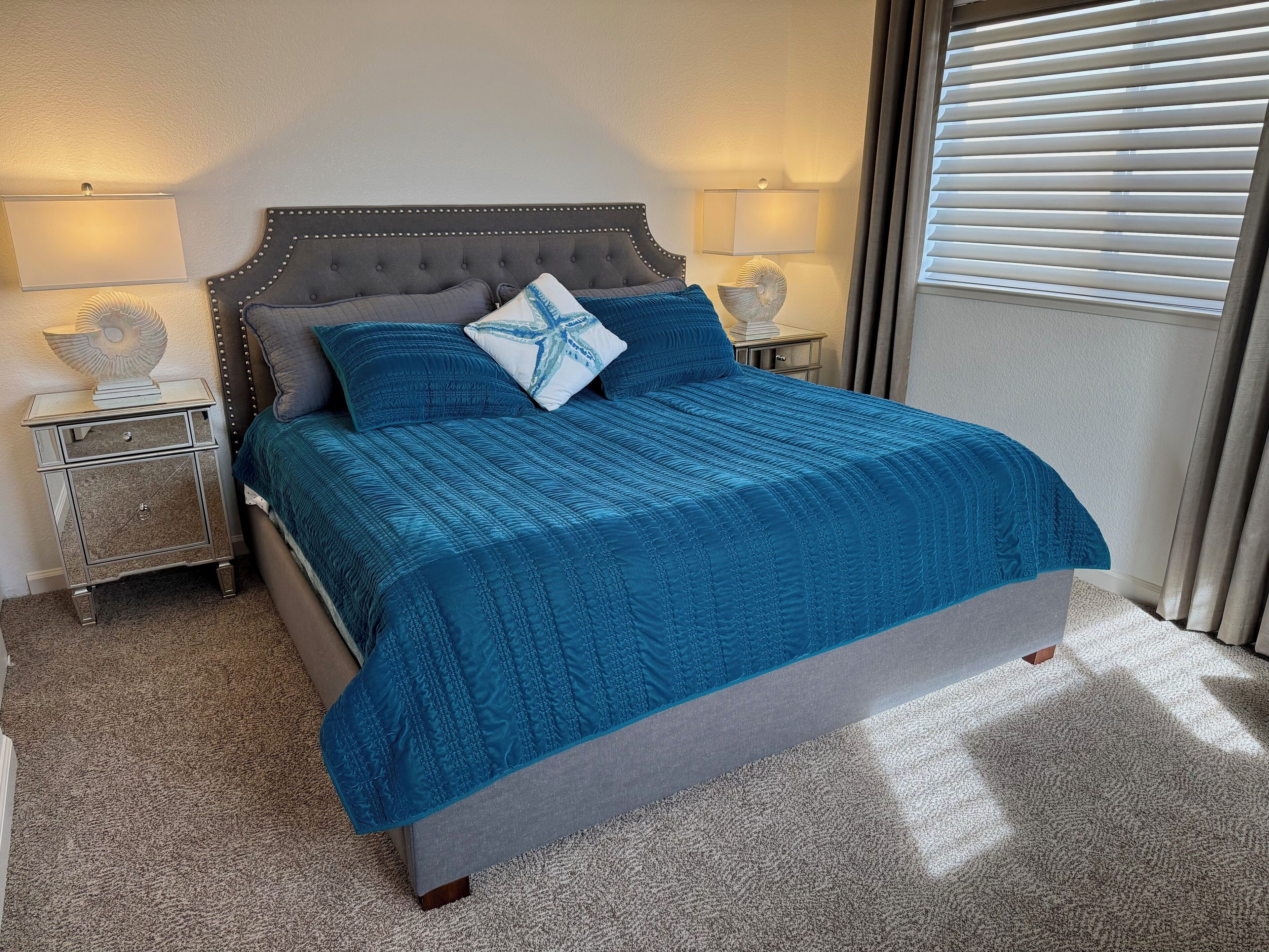 2 dormitorios, tabla de planchar con plancha, wifi gratis y ropa de cama