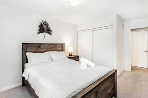 3 camere, una scrivania, Wi-Fi gratuito