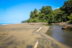 Am Strand, Strandtücher