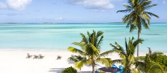 Exuma Sea Grape: Sandy Isle Escapes -formally Shoreline Beach Club