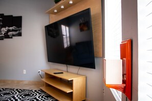 Interior - Tempe's favorite VRBO! (Tempe)