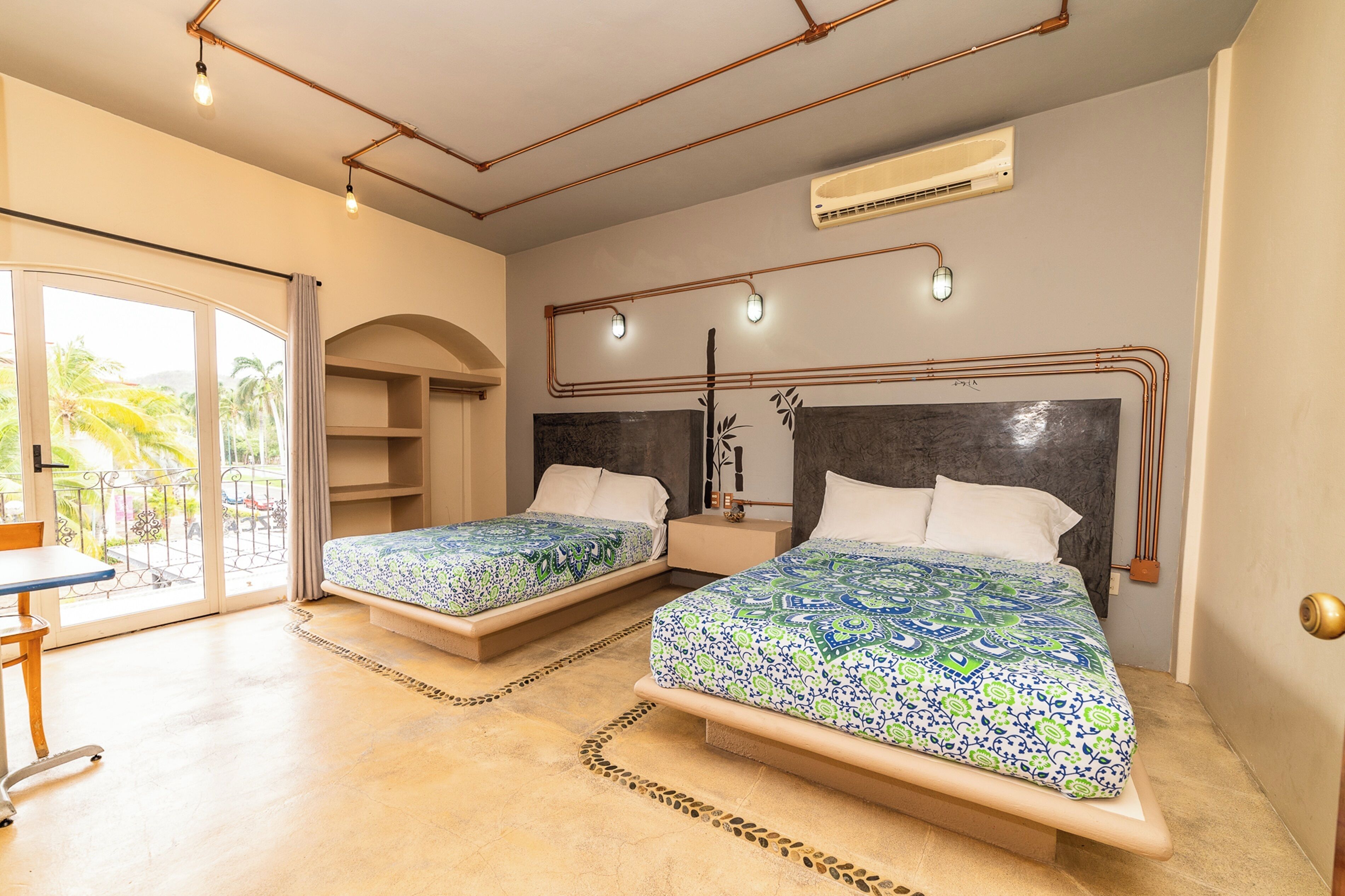 Habitación Deluxe, 2 camas matrimoniales | Vista desde la habitación