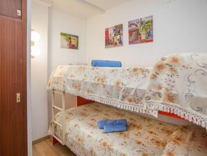 2 chambres, accès à Internet