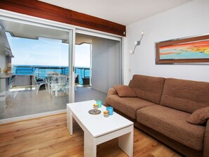 TV - Vermell by Interhome (Playa de Aro)