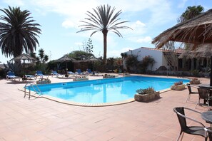 Pool - Comfortable 1-Bed Bungalow in Parque Holandés (La Oliva)