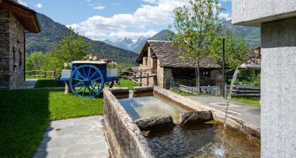 Les Combes by Interhome