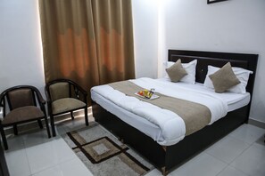 1 bedroom, free WiFi - HOTEL SATYA provides best accommodation just outside I.S.B.T, Dehradun (DEHRADUN)