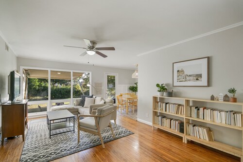 Front Yard of Expo Square!