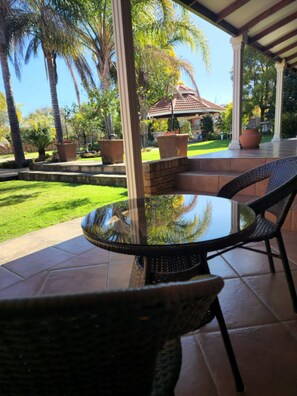 Kamar Comfort | Teras/patio