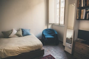 1 makuuhuone, ilmainen Wi-Fi, vuodevaatteet