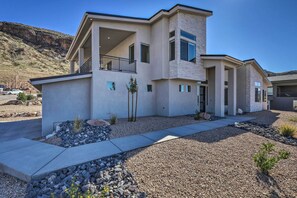 Exterior - Spacious La Verkin Home: Near Zion Nat'l Park (La Verkin)