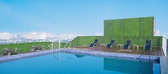 Regenta Suites Gurugram, Sector 49 Sohna Road