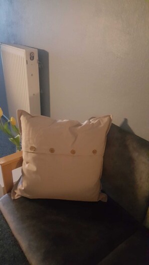 Uklassifisert bilde, 5 av 9, knapp