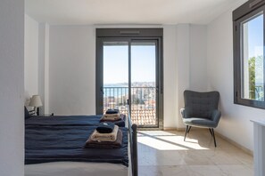 4 Schlafzimmer, Bügeleisen/Bügelbrett, kostenloses WLAN, Bettwäsche