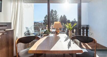 Modern Apartment "Seebruck" with Balcony & Wi-Fi