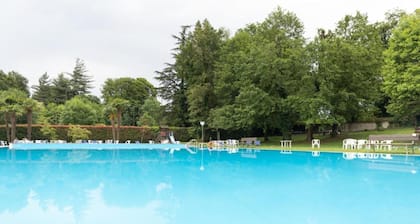 Beautiful apartment with lake view