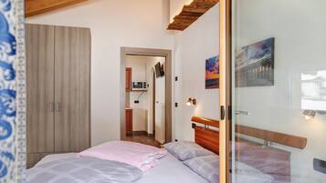 1 habitación, wifi gratis y ropa de cama