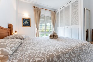 2 bedrooms, iron/ironing board, free WiFi, bed sheets - 'Lovely Apartment in Peaceful Area' with Pool, Wi-Fi, A/C, Terrace & Garden (Mijas Pueblo)