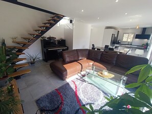 Fernseher