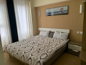 2 Schlafzimmer, Bügeleisen/Bügelbrett, kostenloses WLAN, Bettwäsche