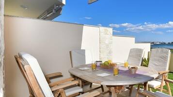 Family Villa, 2 Bedrooms, Sea View | Terrace/patio