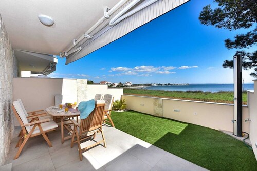 Beachfront Sun Garden Villas