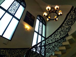 Interior - RED BRICK HOME BY EARTHAA ESCAPES (New Delhi)